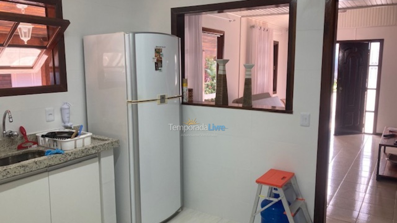 Casa para alquiler de vacaciones em Bertioga (Boraceia)