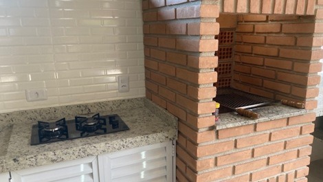 Churrasqueira com cock top