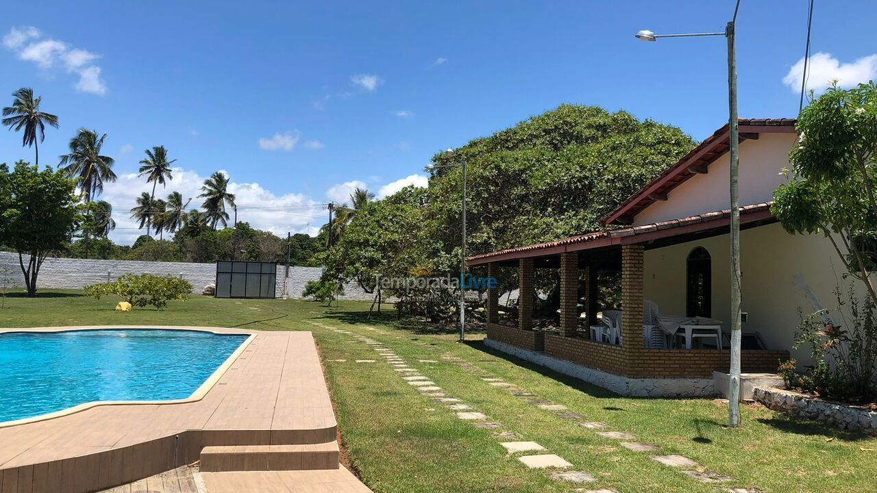 House for vacation rental in Camaçari (Monte Gordo)