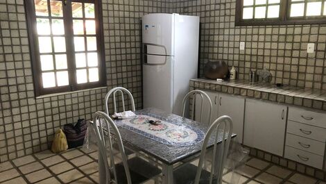 Spacious Seasonal Home with Swimming Pool, Barbecue and Lots of Green Area