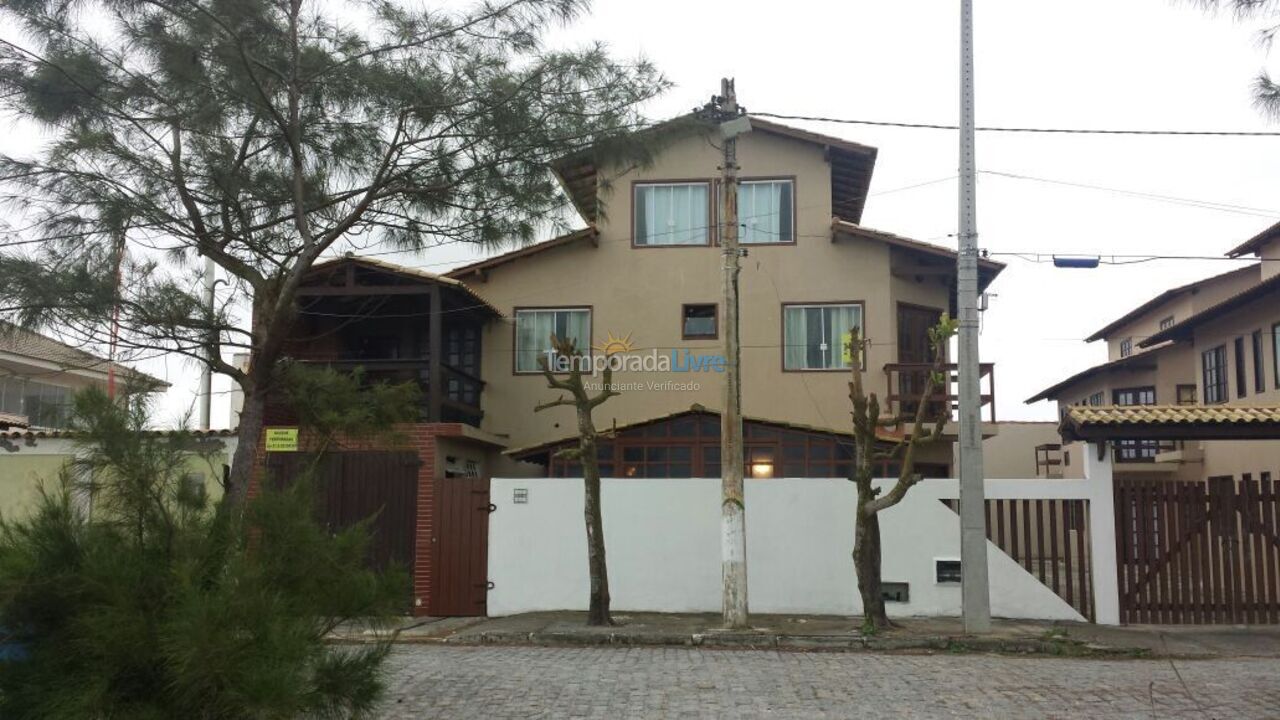 Casa para aluguel de temporada em Cabo Frio (Praia do Foguete)