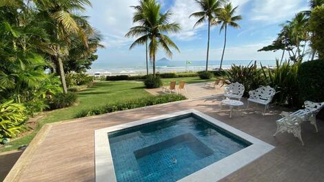 Juquehy, pie en la arena de alto estándar disponible para Nochevieja