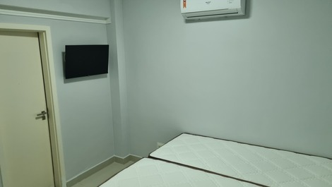 Triplex House Praia da Enseada Guarujá up to 13 people - 4 parking spaces