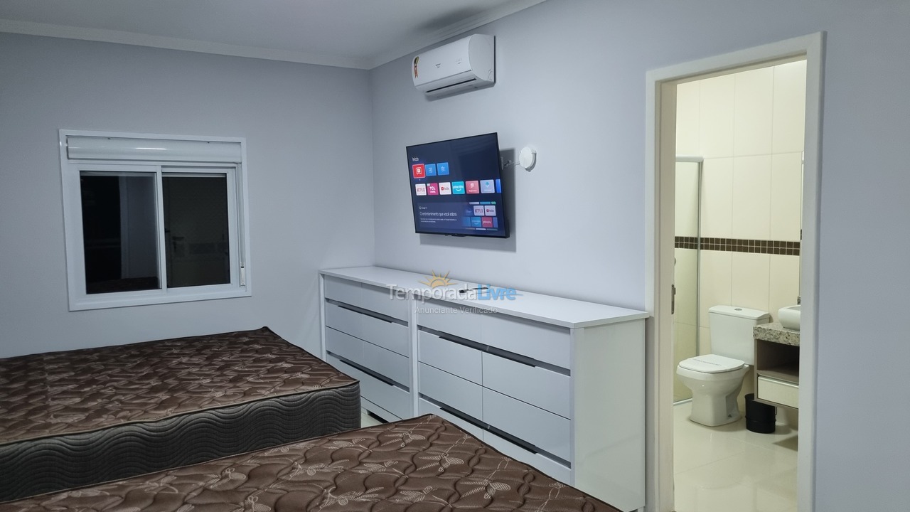 House for vacation rental in Guarujá (Enseada)