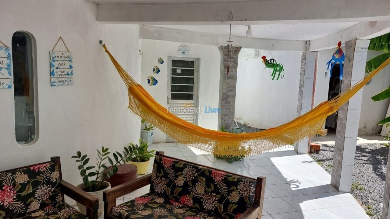 Apartamento para aluguel de temporada em Jaboatão dos Guararapes (Barra de Jangada)