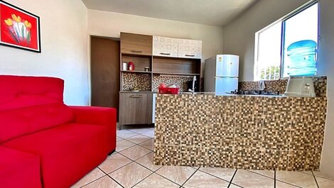 Apartamento espaçoso e completo próximo a praia