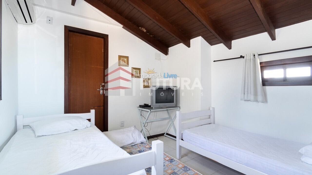 Casa para alquiler de vacaciones em Bombinhas (Mariscal)