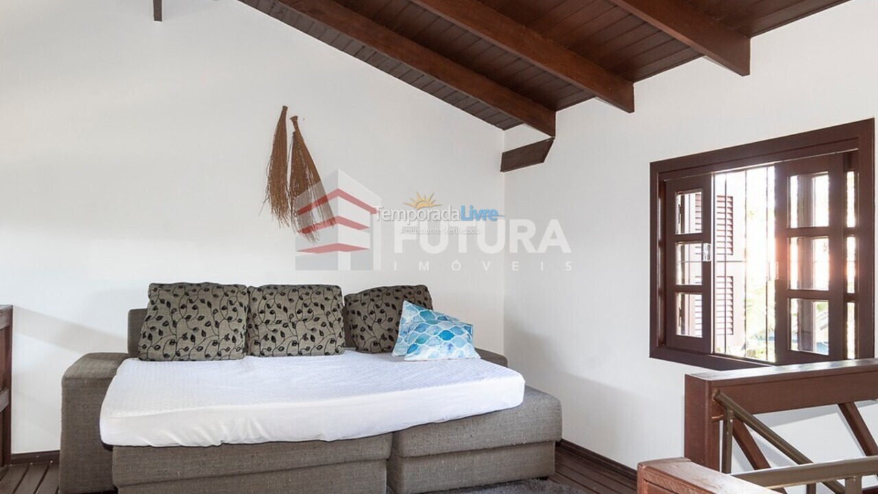 Casa para alquiler de vacaciones em Bombinhas (Mariscal)