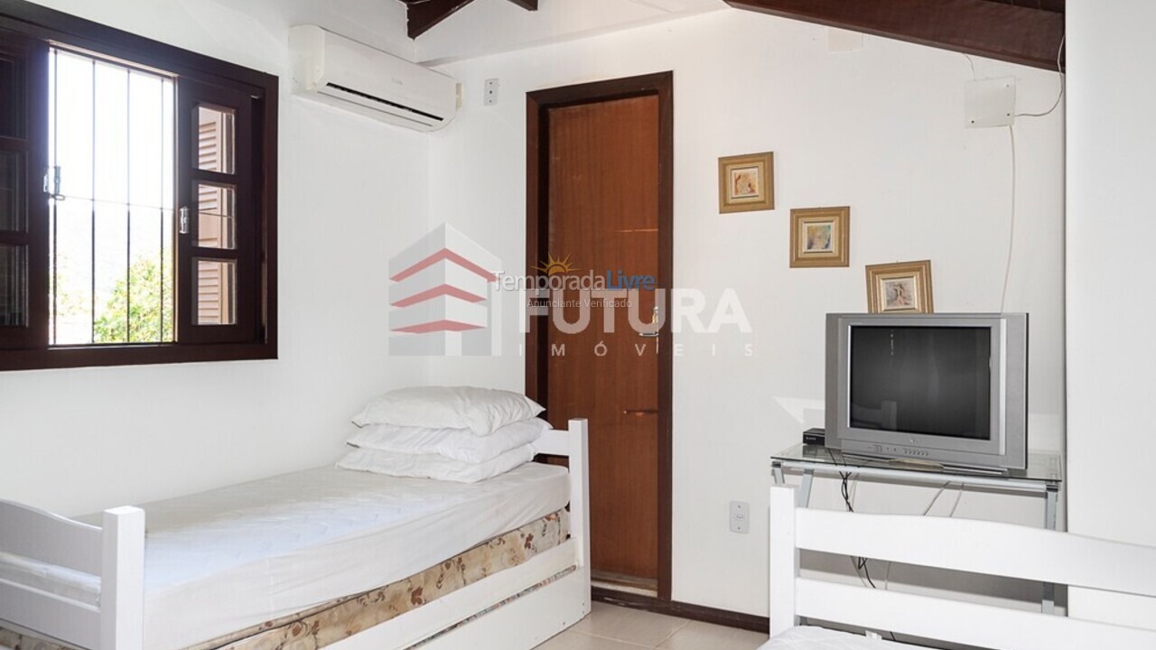 Casa para alquiler de vacaciones em Bombinhas (Mariscal)