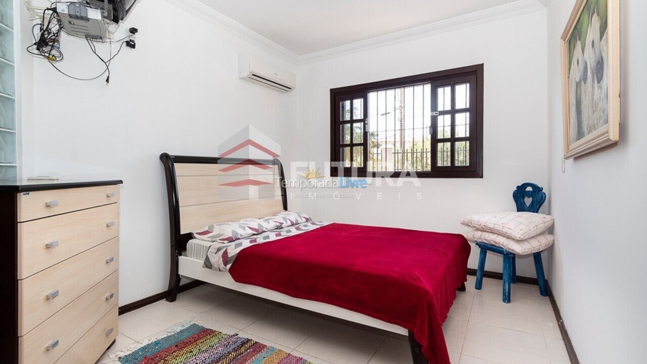 Casa para alquiler de vacaciones em Bombinhas (Mariscal)