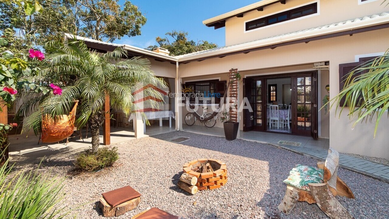 Casa para alquiler de vacaciones em Bombinhas (Mariscal)