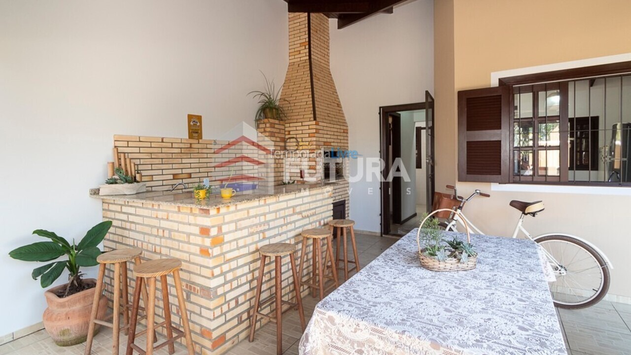 Casa para alquiler de vacaciones em Bombinhas (Mariscal)