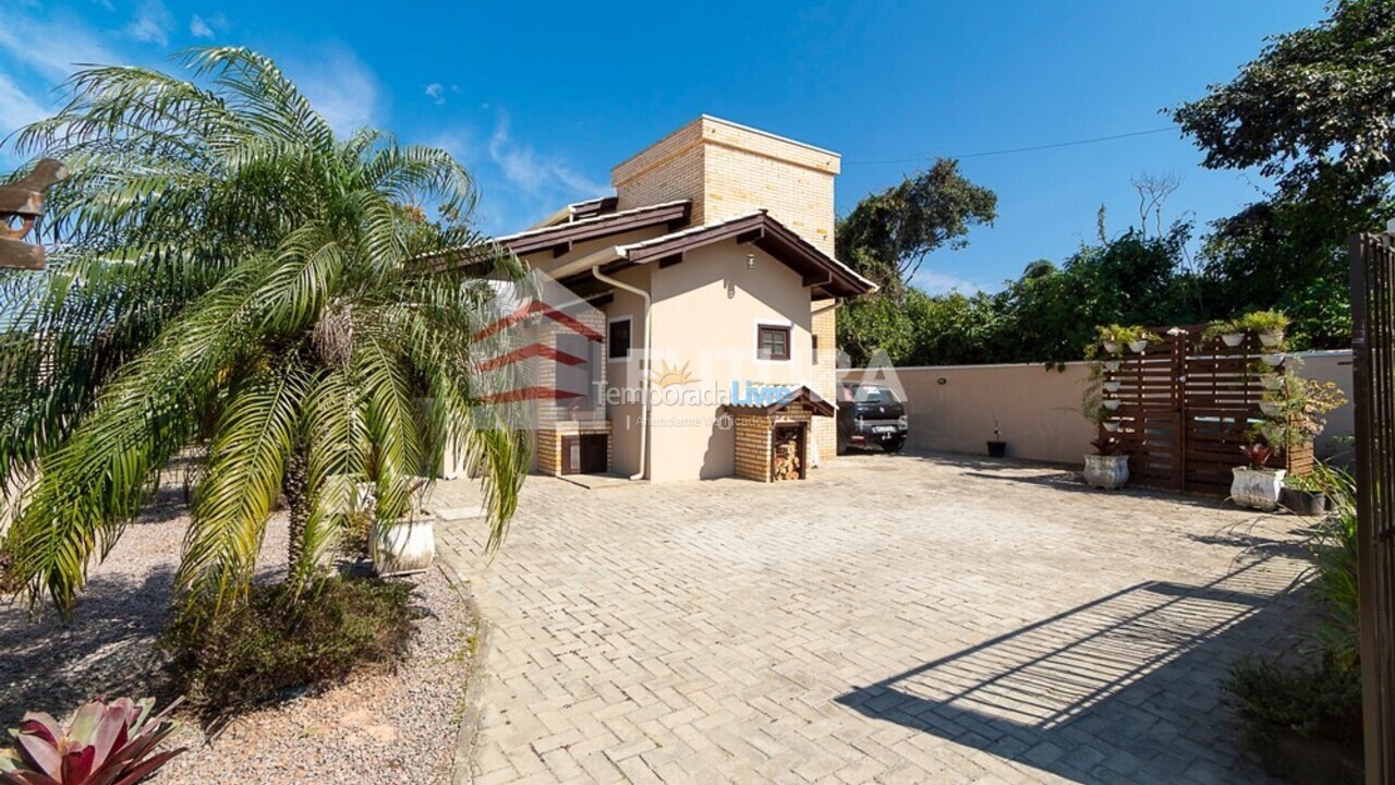 Casa para alquiler de vacaciones em Bombinhas (Mariscal)