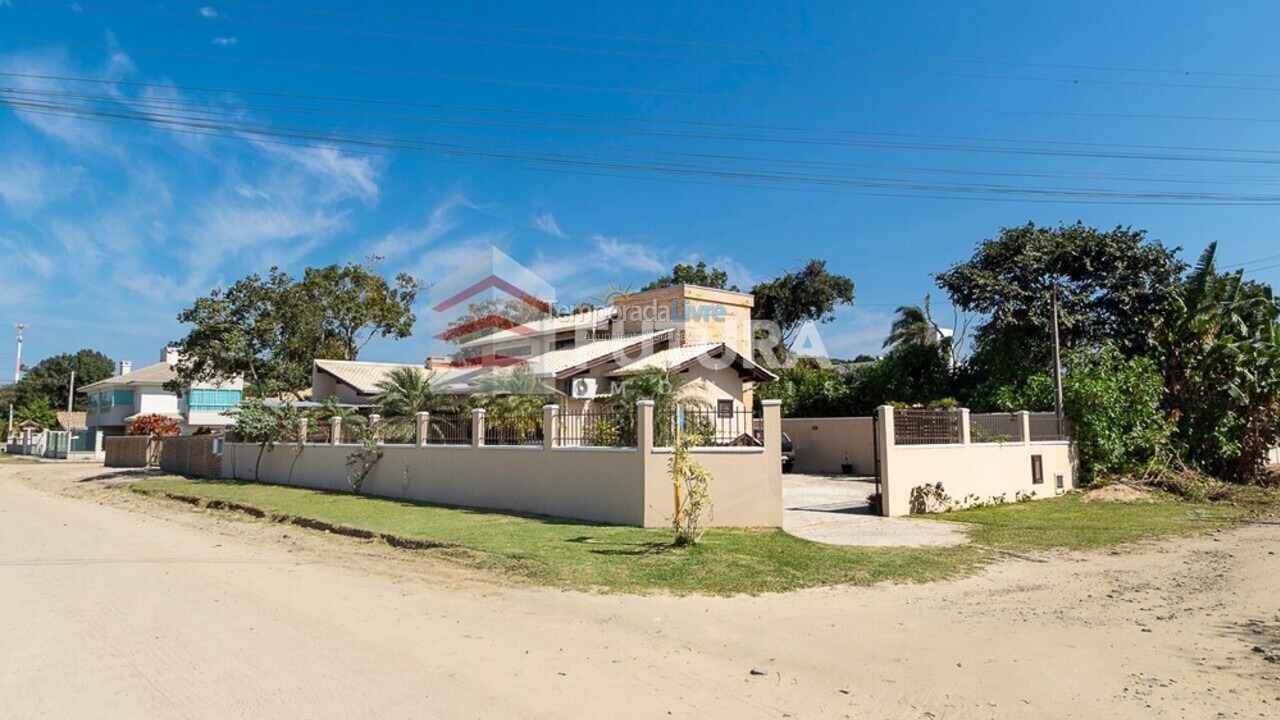 Casa para alquiler de vacaciones em Bombinhas (Mariscal)