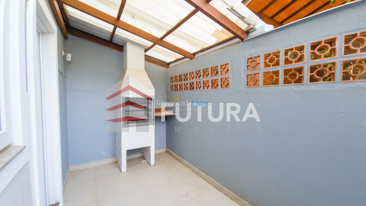 Apartment for vacation rental in Bombinhas (Mariscal)