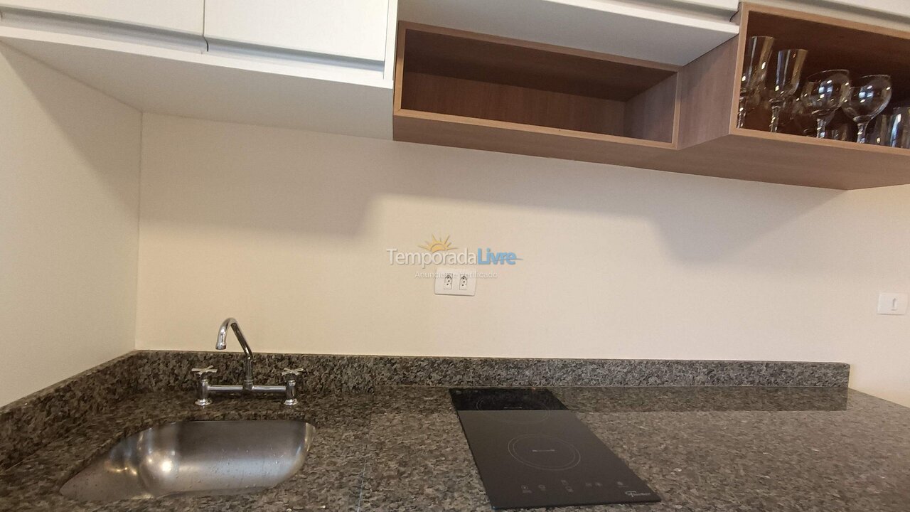 Apartamento para aluguel de temporada em Curitiba (Centro Cívico)