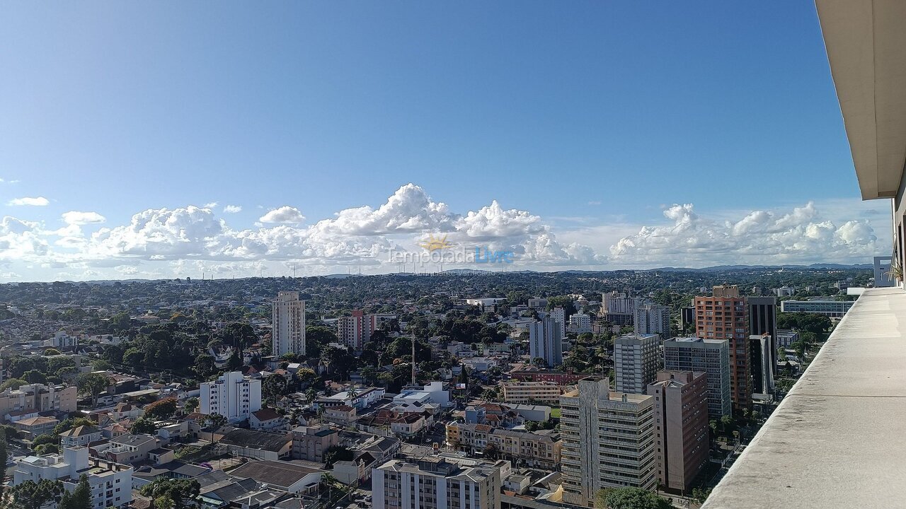 Apartamento para aluguel de temporada em Curitiba (Centro Cívico)