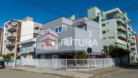 APTO DUPLEX ALUGUEL DE TEMPORADA-PRAIA DO MARISCAL-BOMBINHAS-SC LA116F