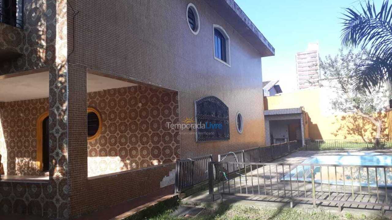 Casa para alquiler de vacaciones em Praia Grande (Ocian)