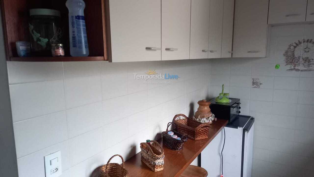 Apartment for vacation rental in Guarujá (Enseada)