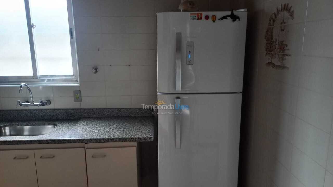 Apartment for vacation rental in Guarujá (Enseada)