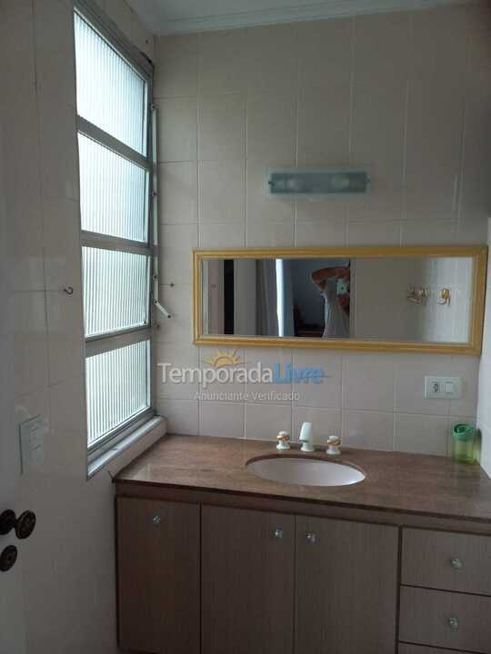 Apartment for vacation rental in Guarujá (Enseada)