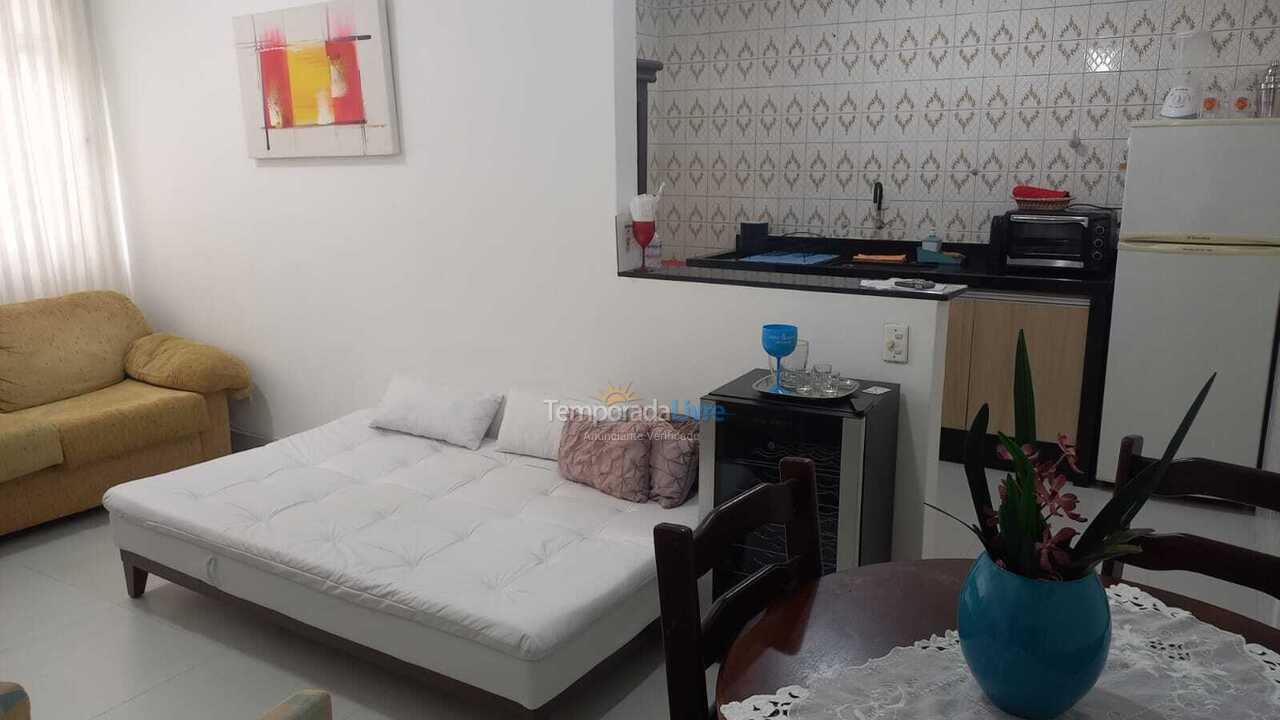 Apartamento para aluguel de temporada em Santos (Boqueirão)