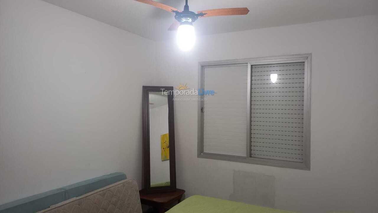 Apartamento para aluguel de temporada em Santos (Boqueirão)