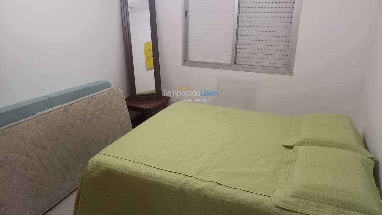 Apartamento para aluguel de temporada em Santos (Boqueirão)