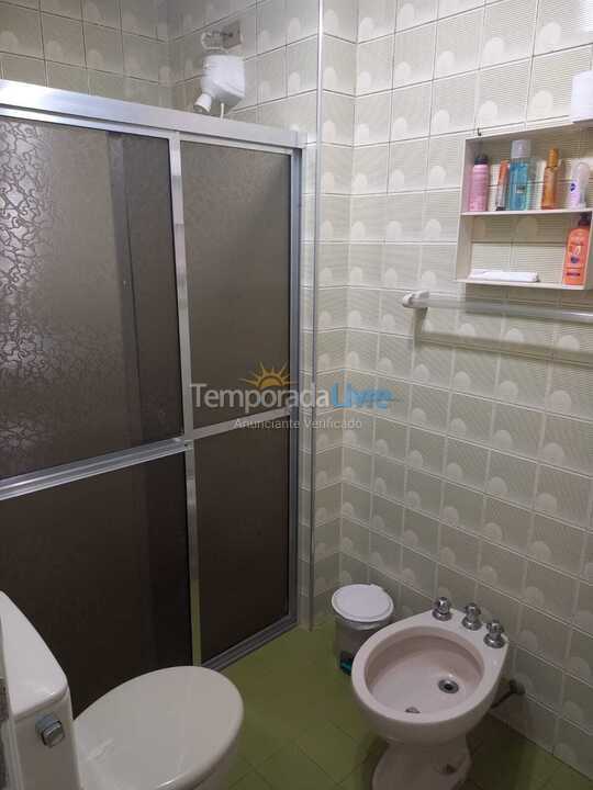 Apartamento para aluguel de temporada em Santos (Boqueirão)