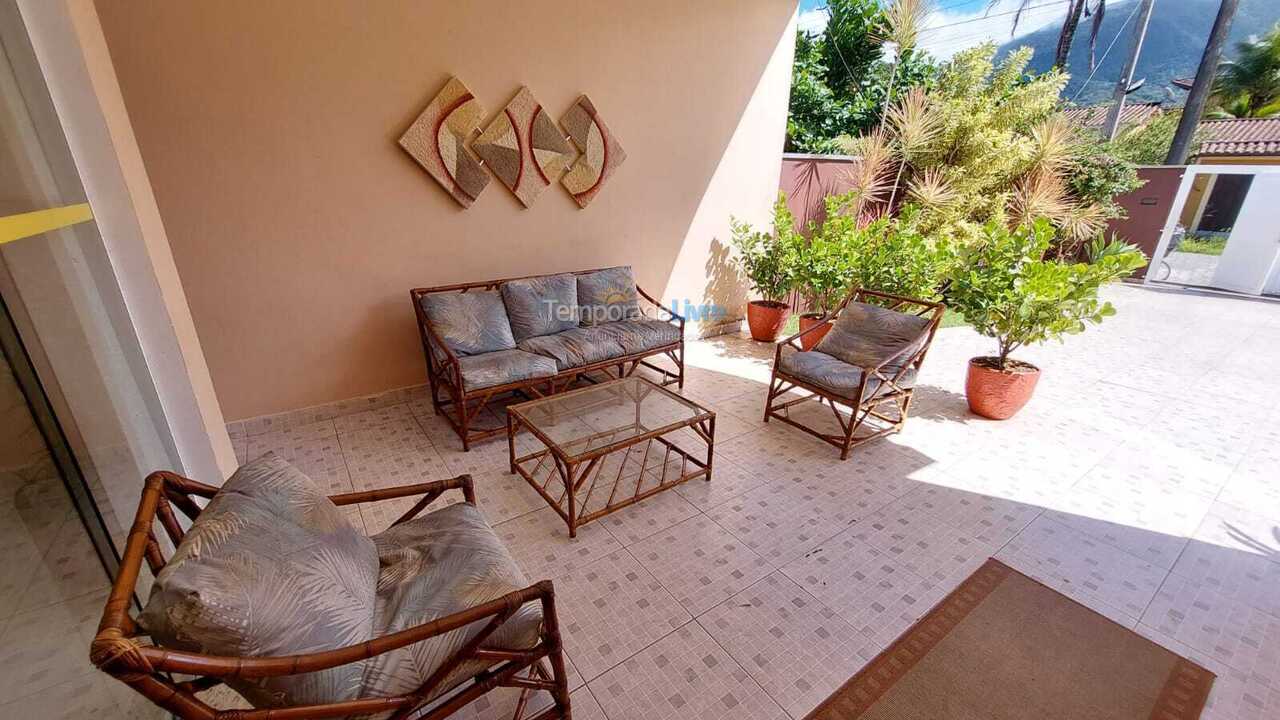 Casa para alquiler de vacaciones em Caraguatatuba (Massaguaçu)