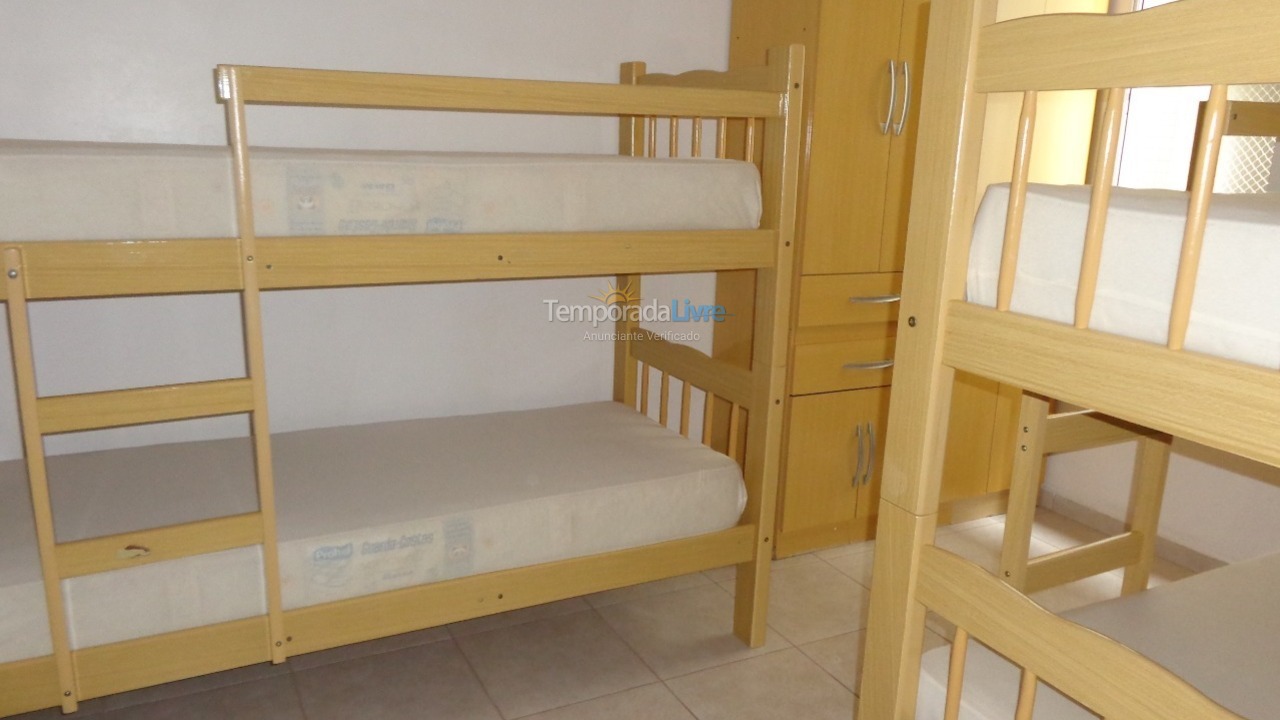 Apartamento para aluguel de temporada em Ubatuba (Praia Grande)