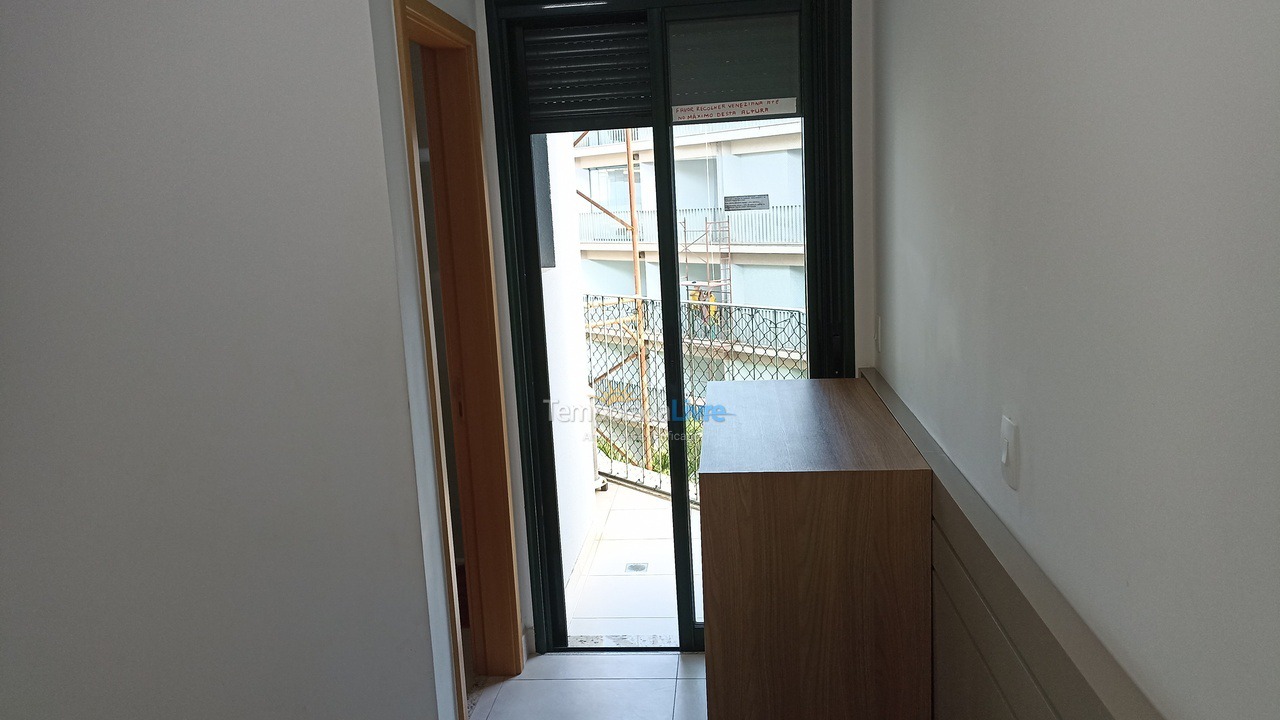 Apartamento para aluguel de temporada em Ubatuba (Praia Grande)