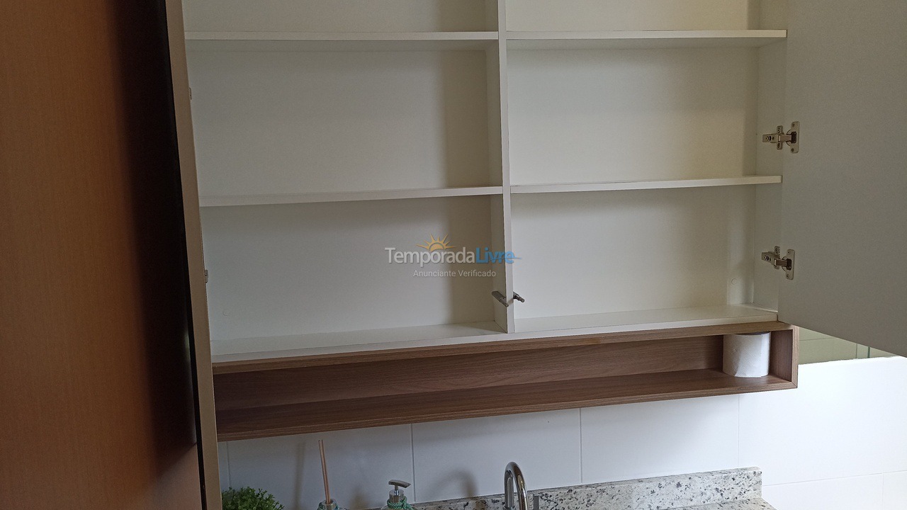 Apartamento para aluguel de temporada em Ubatuba (Praia Grande)