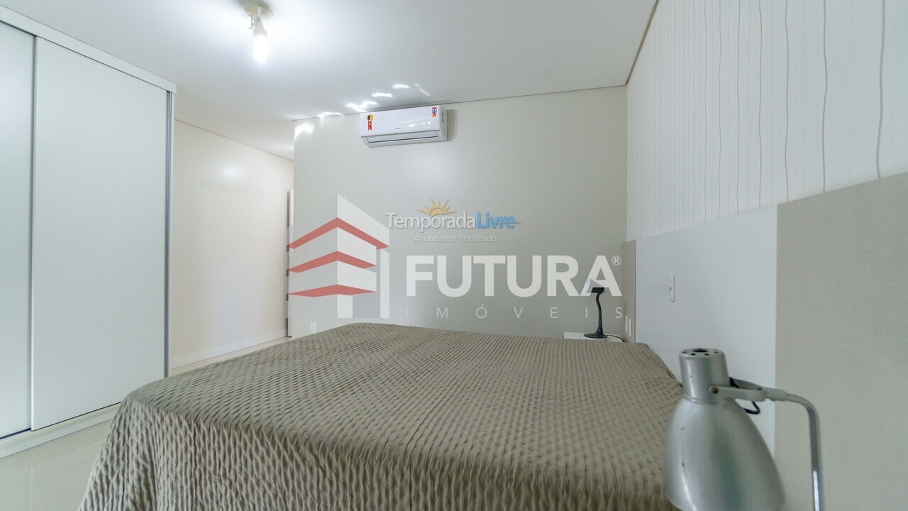 Apartamento para aluguel de temporada em Bombinhas (Canto Grande)