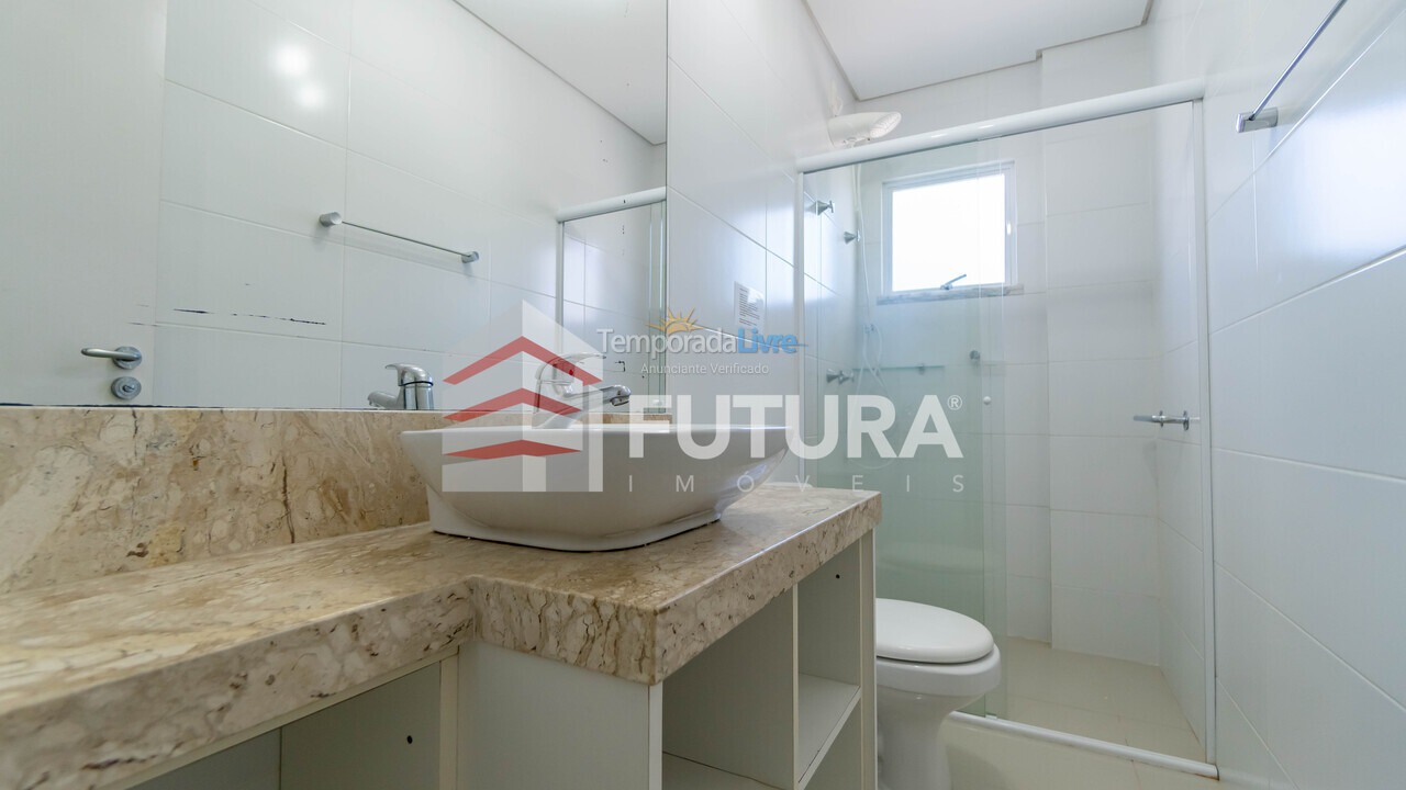 Apartamento para aluguel de temporada em Bombinhas (Canto Grande)