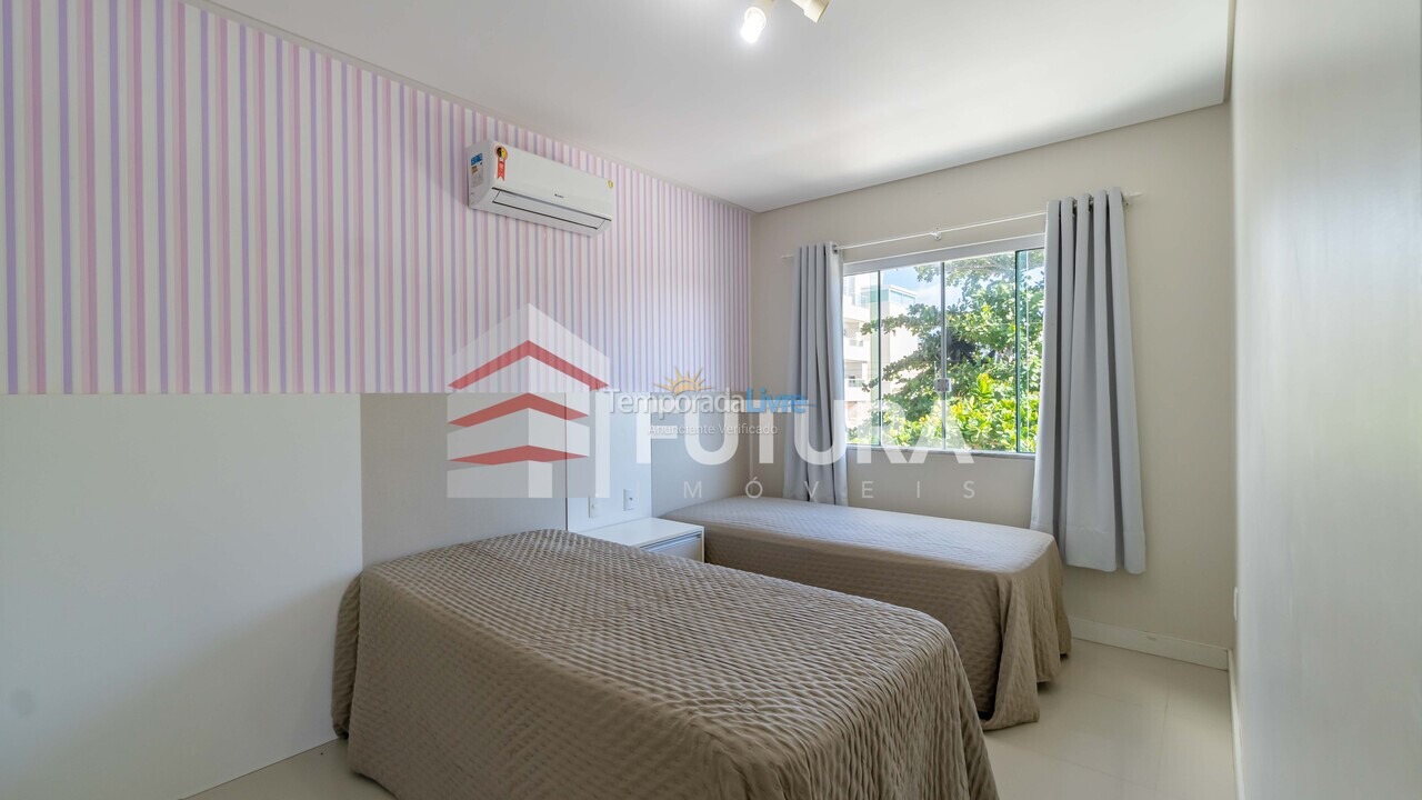 Apartamento para aluguel de temporada em Bombinhas (Canto Grande)