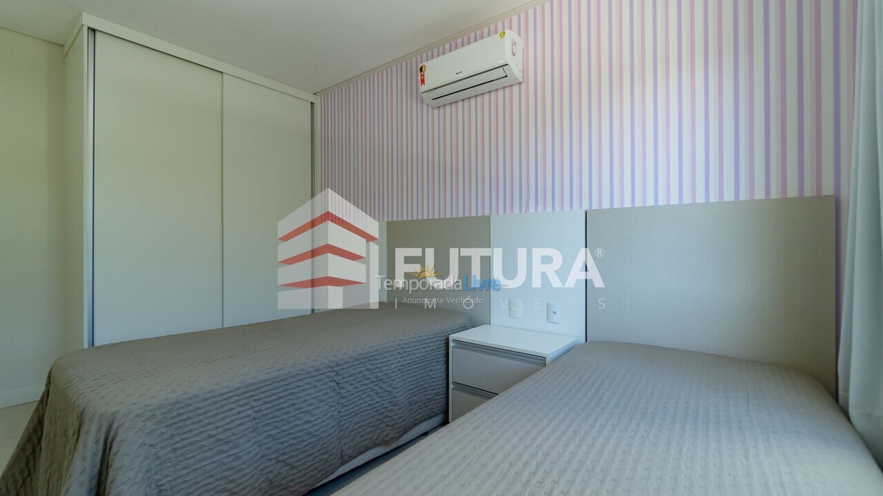 Apartamento para aluguel de temporada em Bombinhas (Canto Grande)