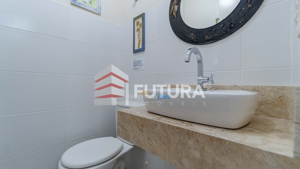 Apartamento para aluguel de temporada em Bombinhas (Canto Grande)