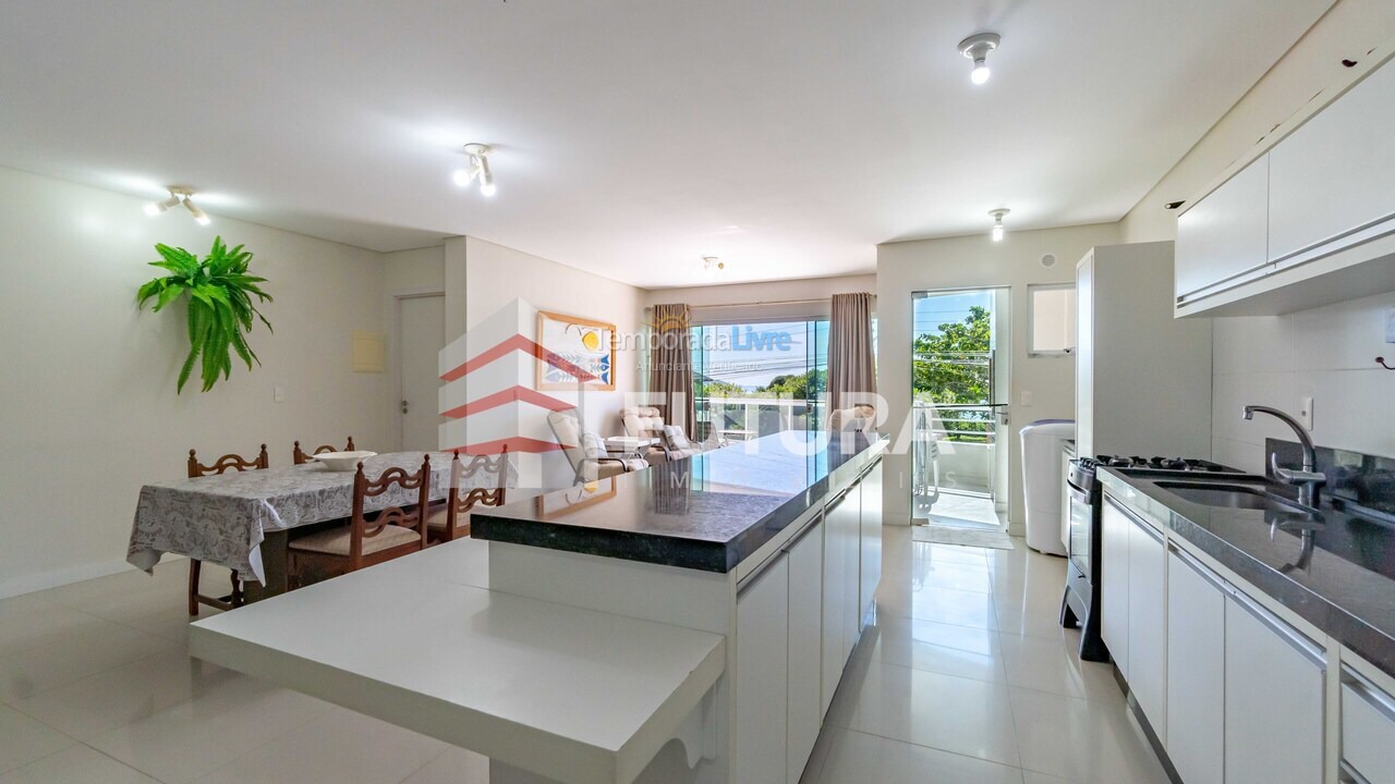 Apartamento para aluguel de temporada em Bombinhas (Canto Grande)