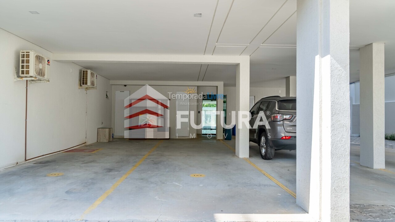 Apartamento para aluguel de temporada em Bombinhas (Canto Grande)