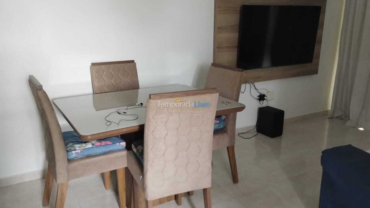 Apartamento para aluguel de temporada em Rio das Ostras (Costa Azul)