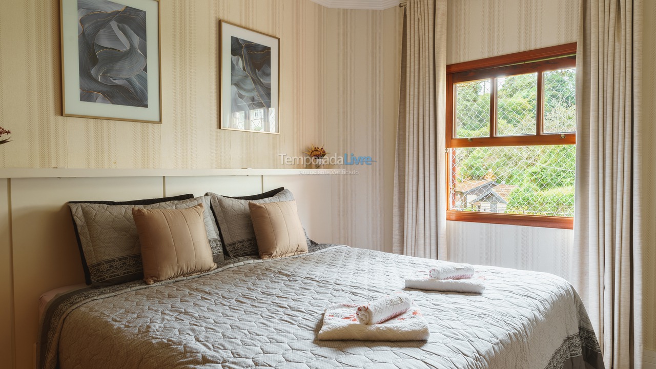 Apartamento para aluguel de temporada em Campos do Jordão (Capivari)