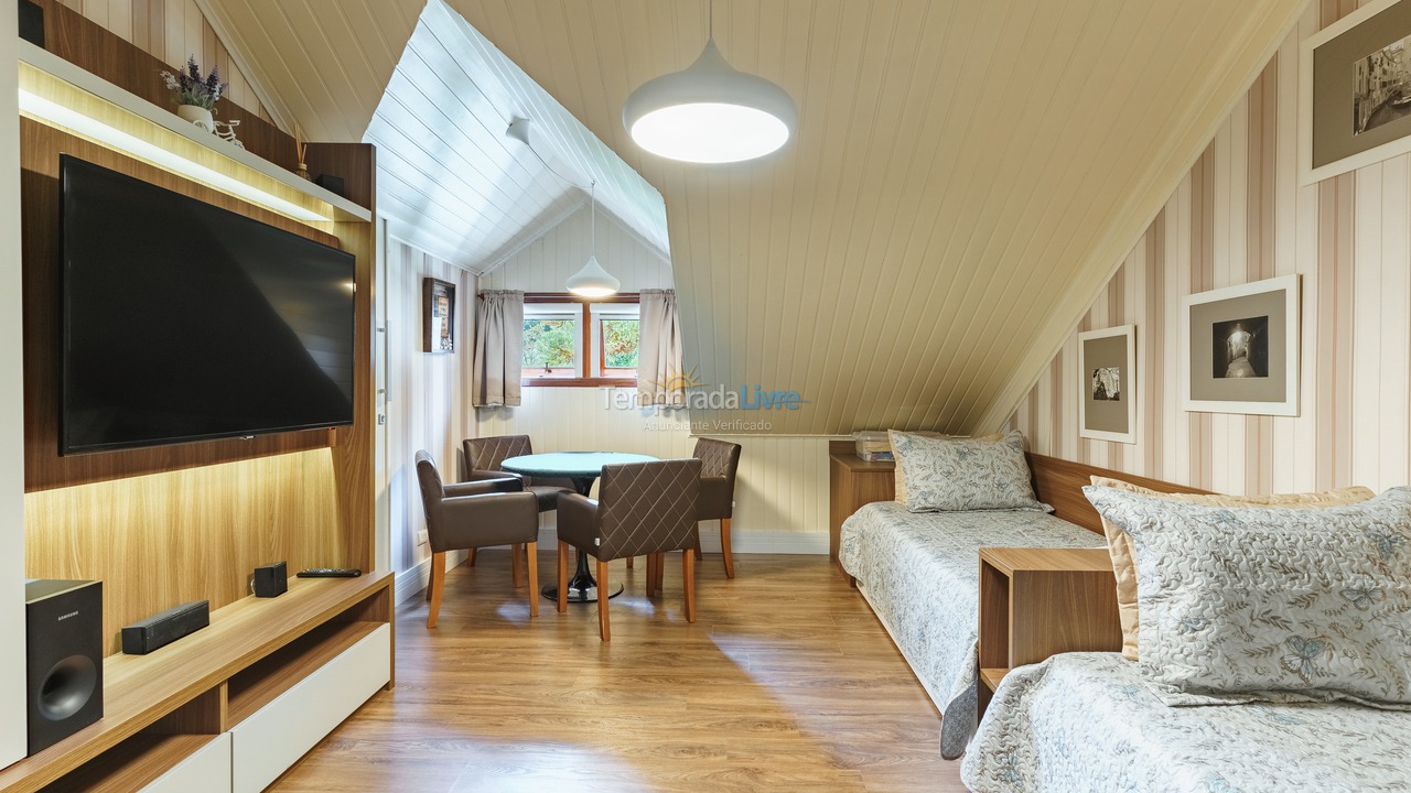 Apartamento para aluguel de temporada em Campos do Jordão (Capivari)