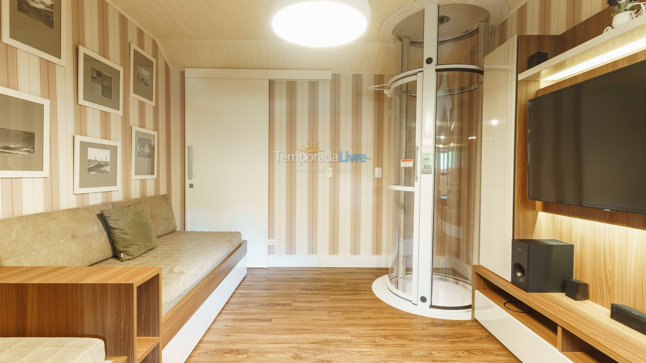 Apartamento para aluguel de temporada em Campos do Jordão (Capivari)