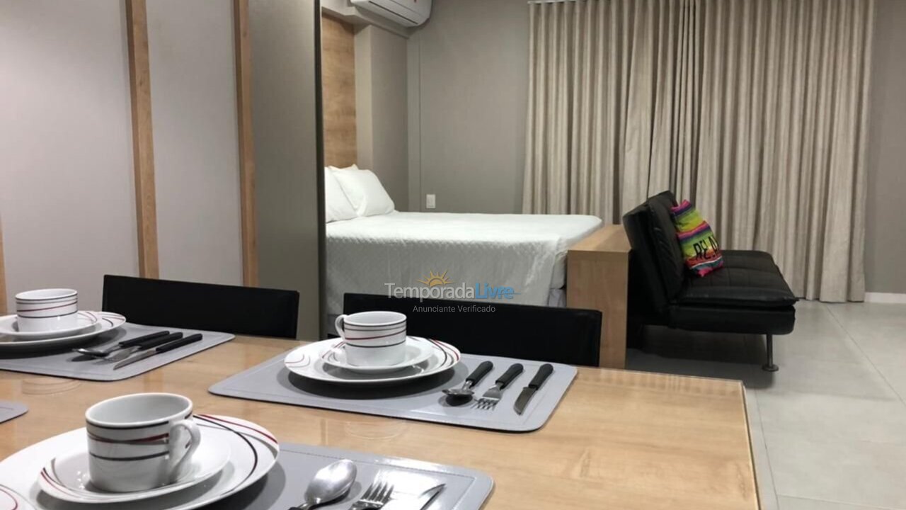 Apartamento para aluguel de temporada em Maceió (Ponta Verde)