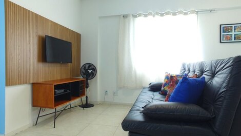 Edificio con salida a la costanera -