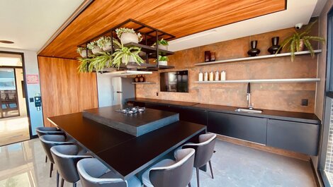 Building SKY Apt 1311 - ER