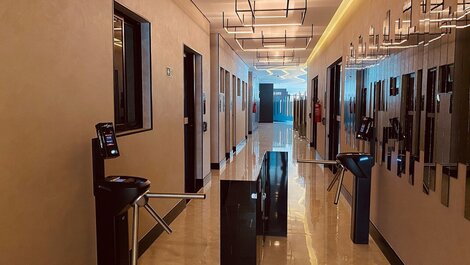 Building SKY Apt 1311 - ER