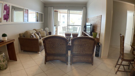 Apartamento para temporada em Riviera de São Lourenço